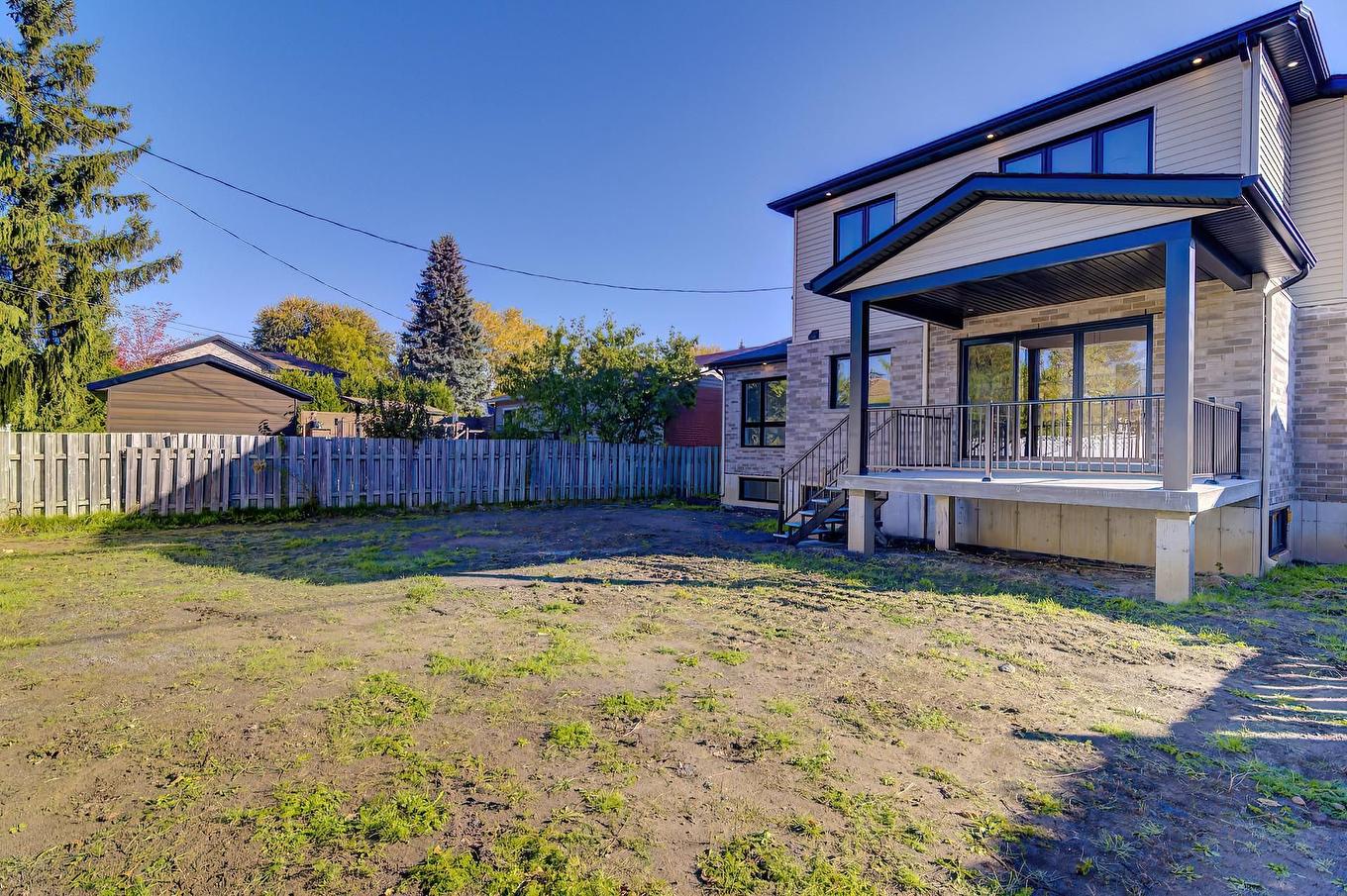 Frontage - 6535 Rue Poitou, Brossard, QC - Outdoor With Deck Patio Veranda