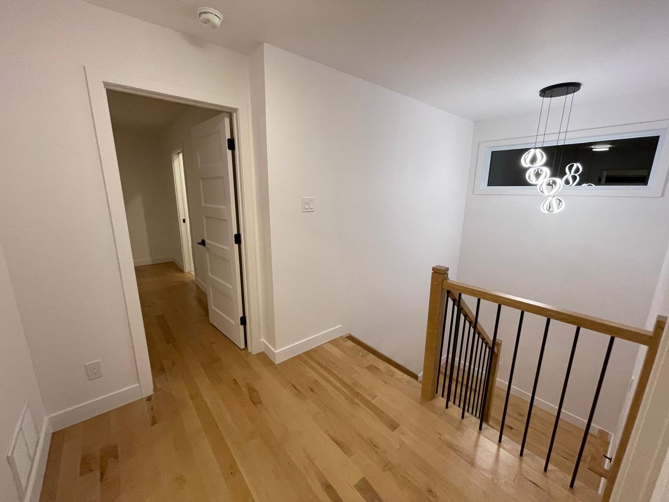 Passageway - 6535 Rue Poitou, Brossard, QC - Indoor Photo Showing Other Room