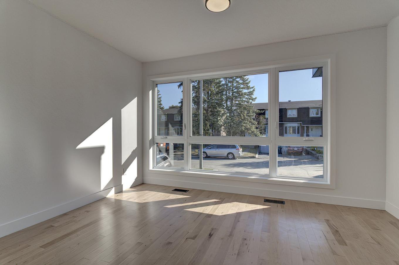 Bedroom - 6535 Rue Poitou, Brossard, QC - Indoor Photo Showing Other Room