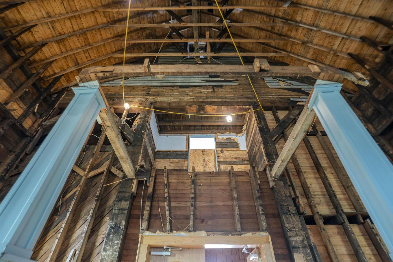 716 Pacific Avenue, Thunder Bay, ON