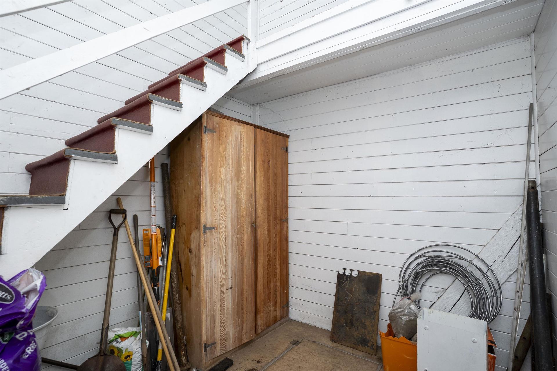716 Pacific Avenue, Thunder Bay, ON