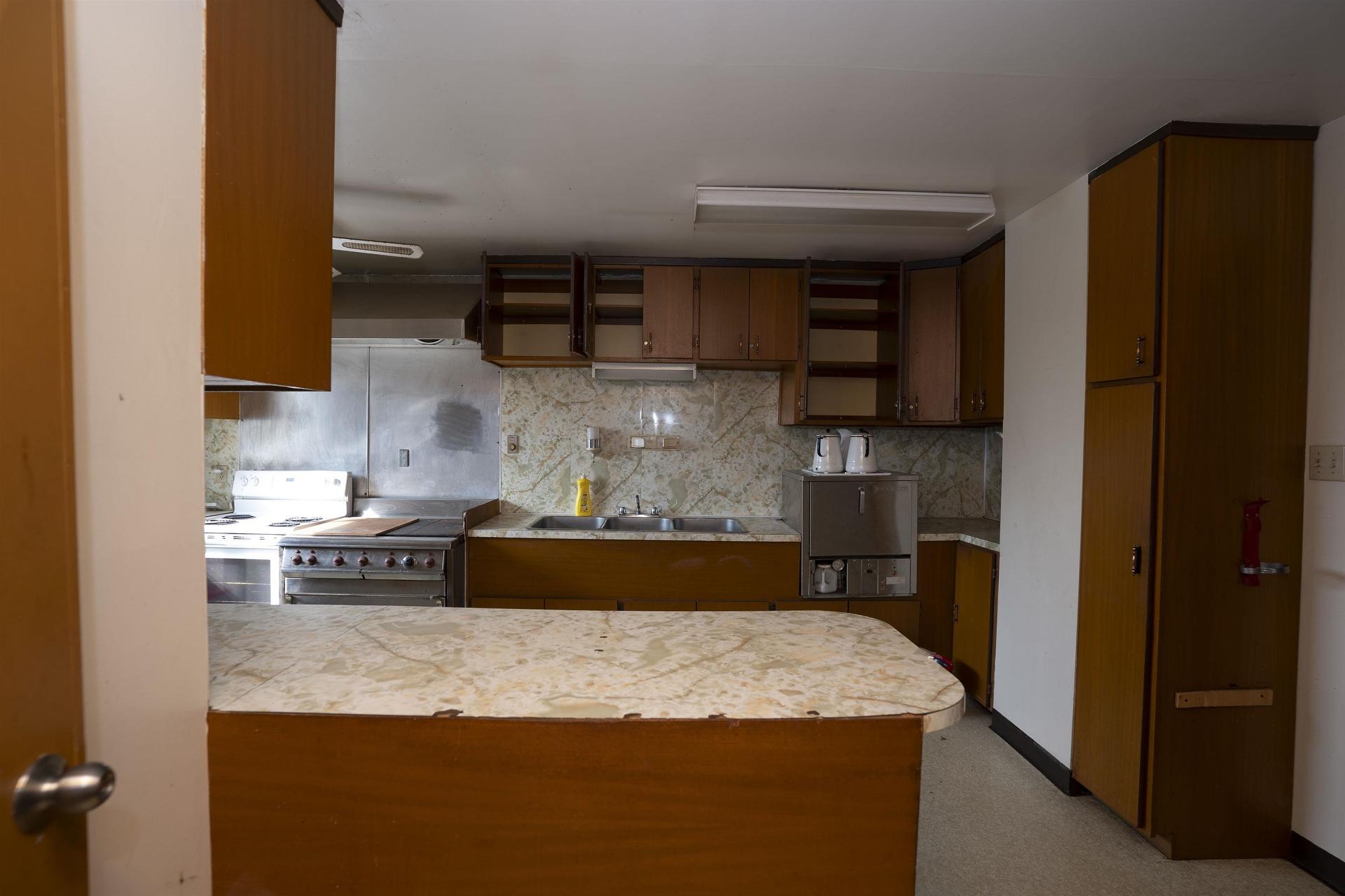 716 Pacific Avenue, Thunder Bay, ON