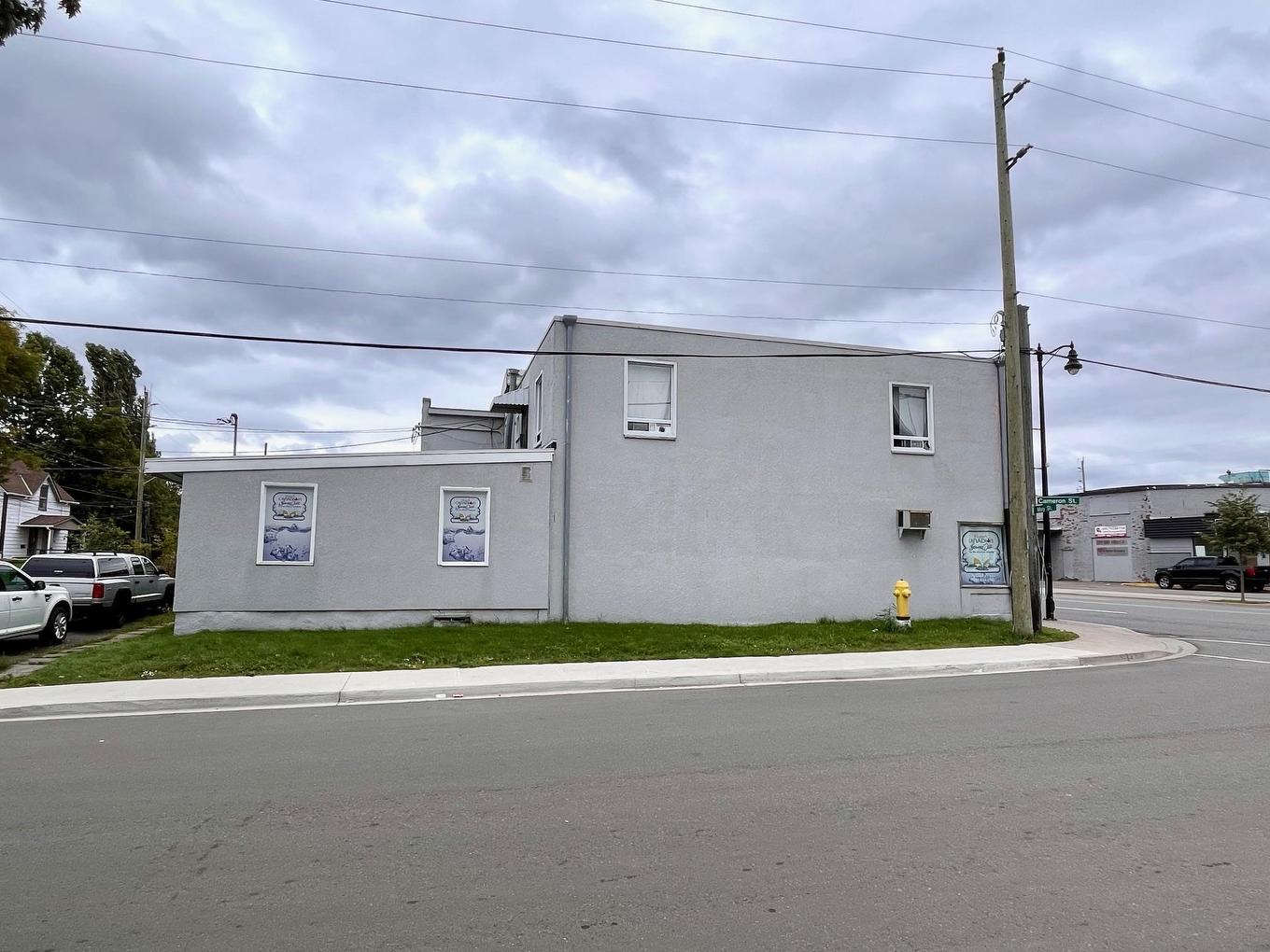 320/322 May Street N, Thunder Bay, ON - Outdoor