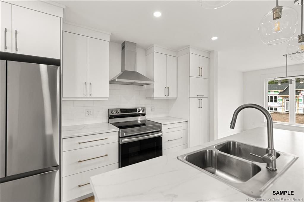 37 Cedric Crt, Dieppe, NB