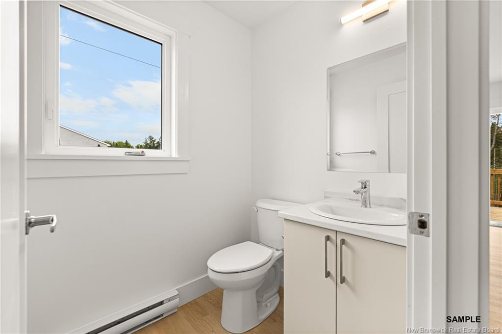 37 Cedric Crt, Dieppe, NB