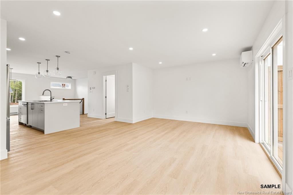 37 Cedric Crt, Dieppe, NB