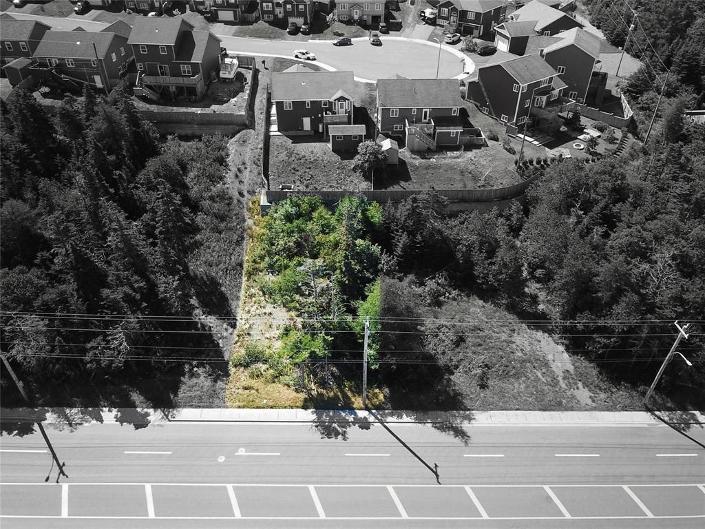 1807 Topsail Road, Paradise, NL