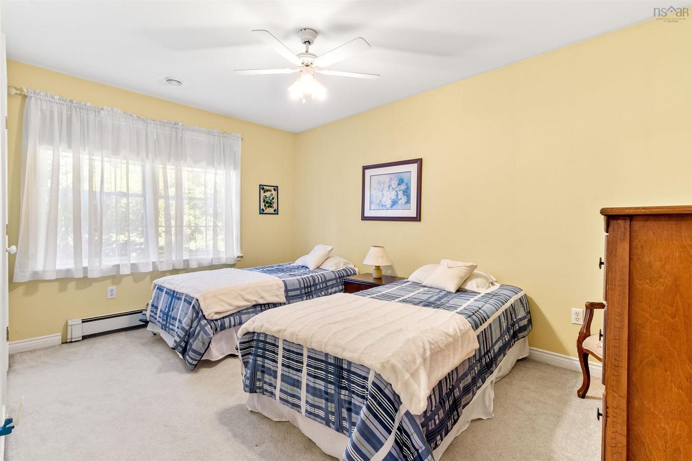 42 Canterbury Lane, Fall River, NS