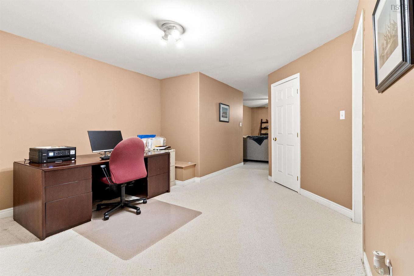 42 Canterbury Lane, Fall River, NS