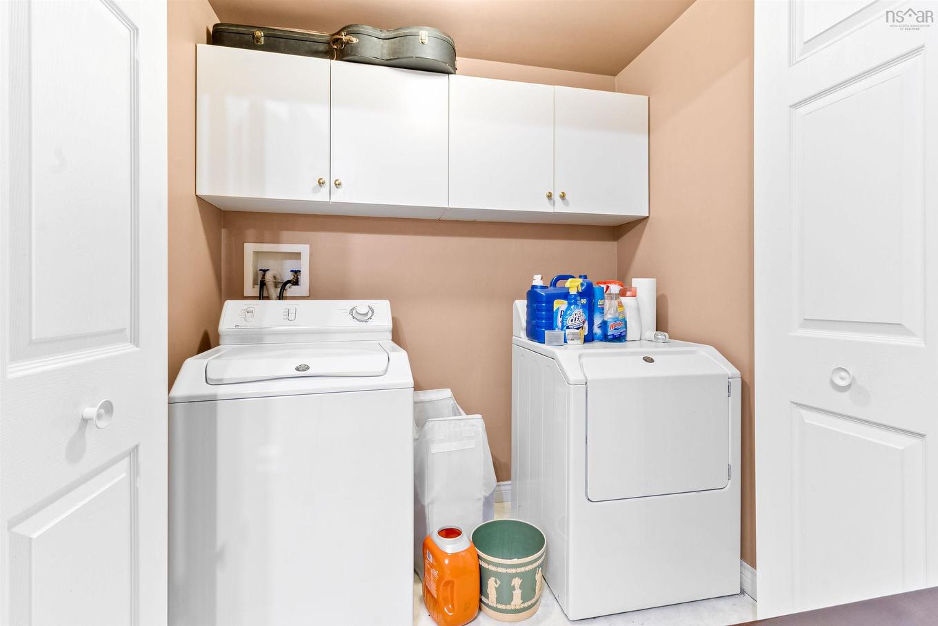 42 Canterbury Lane, Fall River, NS