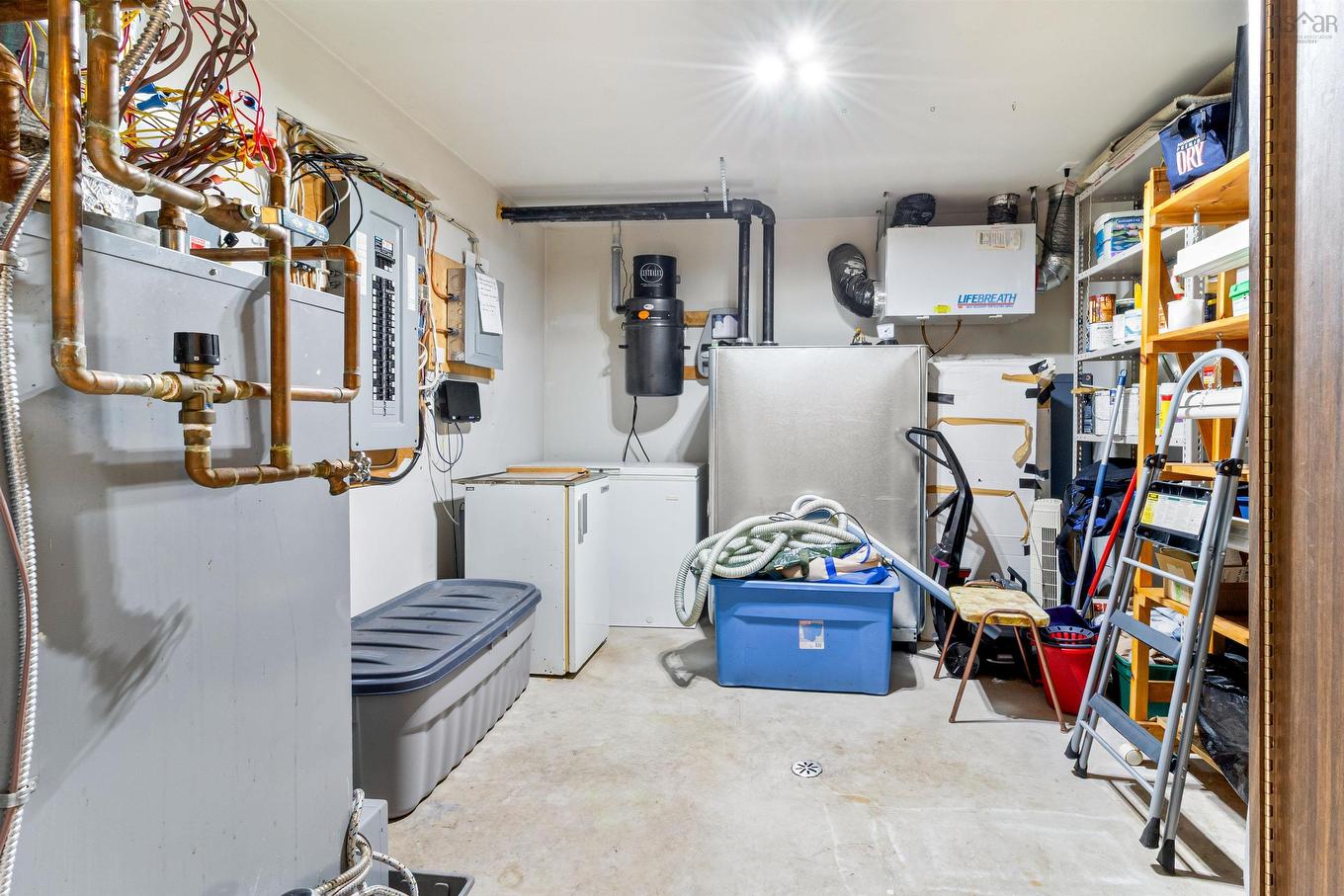 42 Canterbury Lane, Fall River, NS