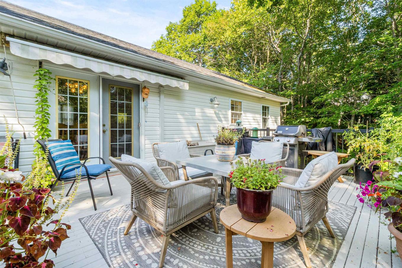 42 Canterbury Lane, Fall River, NS