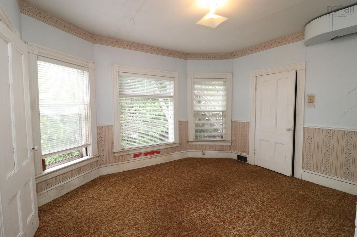 8 Lansdoon Place, Truro, NS