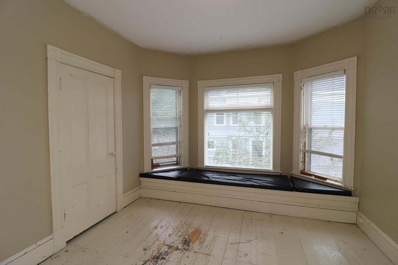 8 Lansdoon Place, Truro, NS