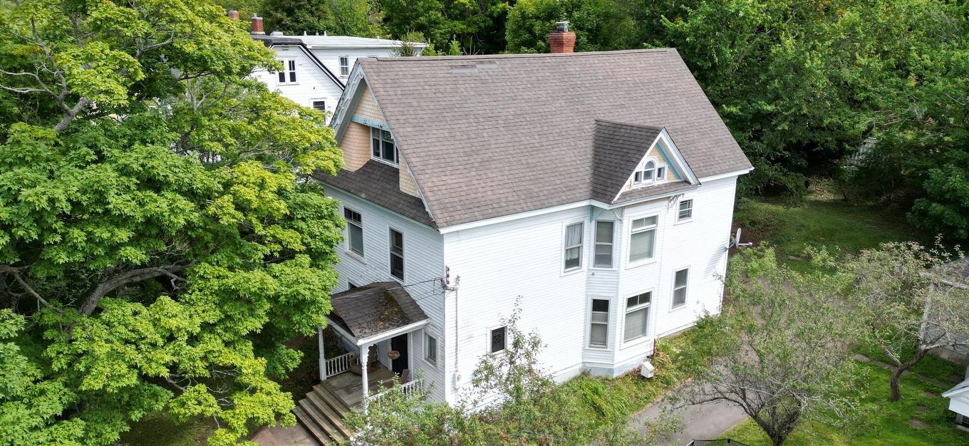 8 Lansdoon Place, Truro, NS