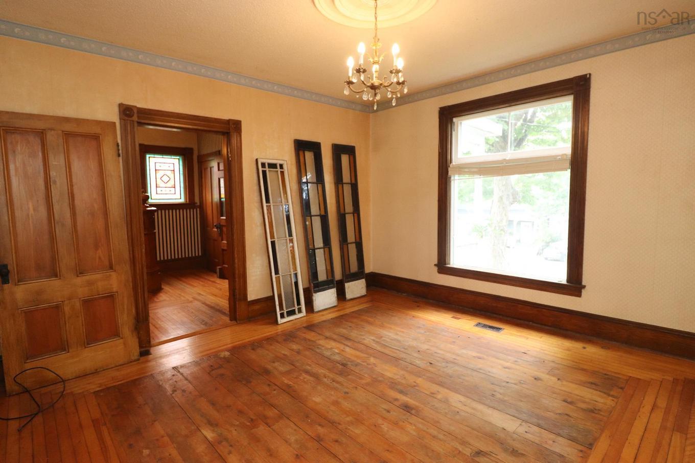 8 Lansdoon Place, Truro, NS