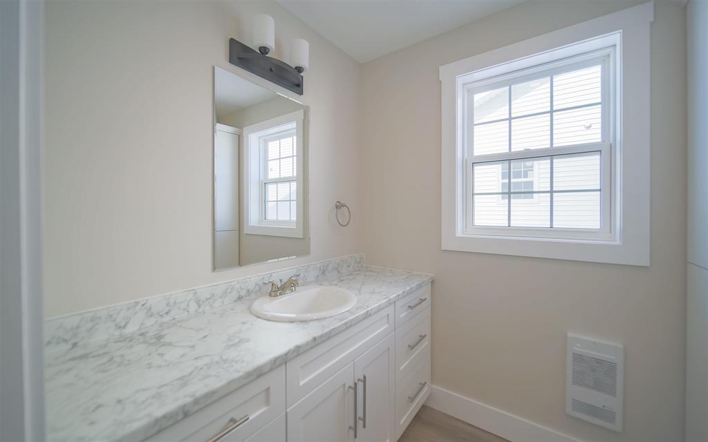 22 Starlite, Summerside, PE