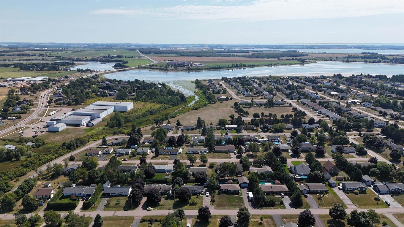 22 Starlite, Summerside, PE