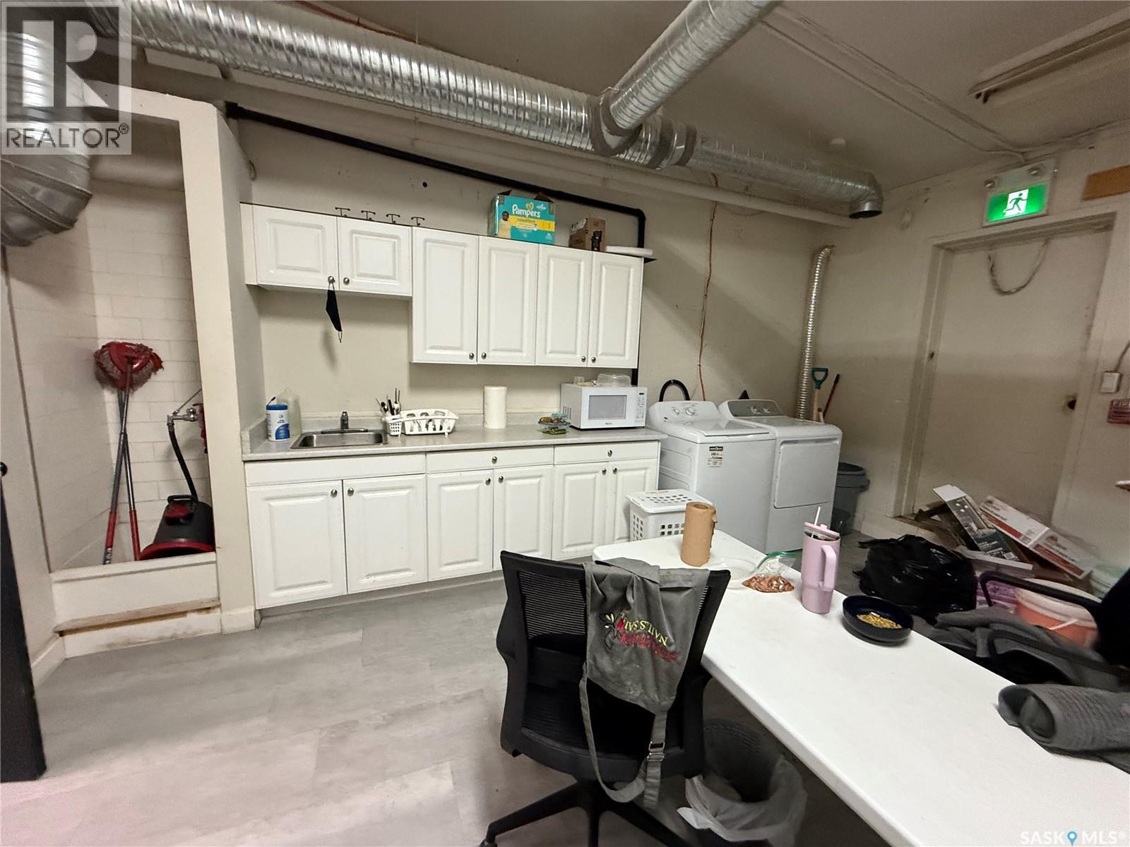 155 2Nd Avenue, Saskatoon, SK