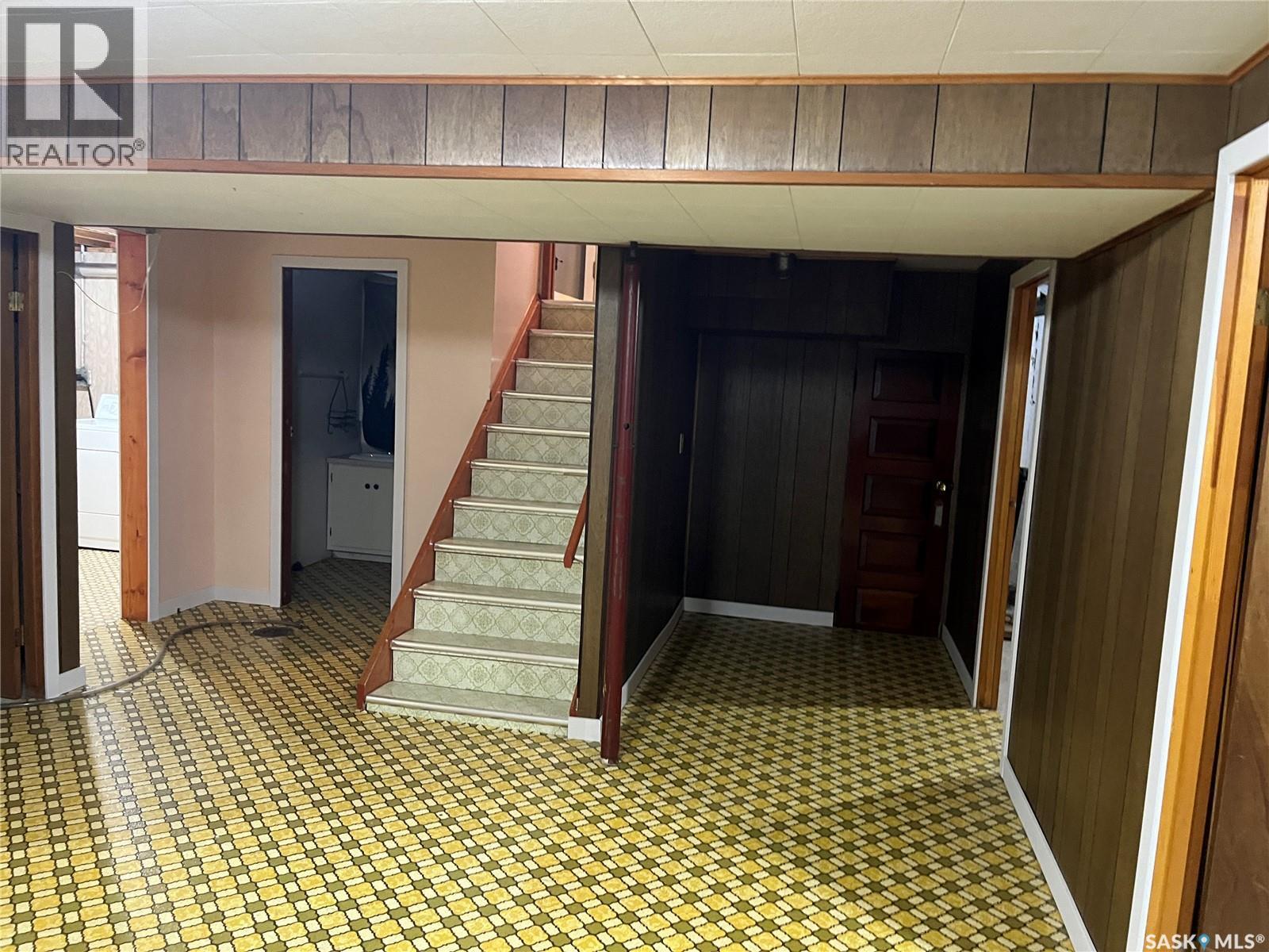 220 Knobel Street, Foam Lake, SK - Indoor Photo Showing Other Room