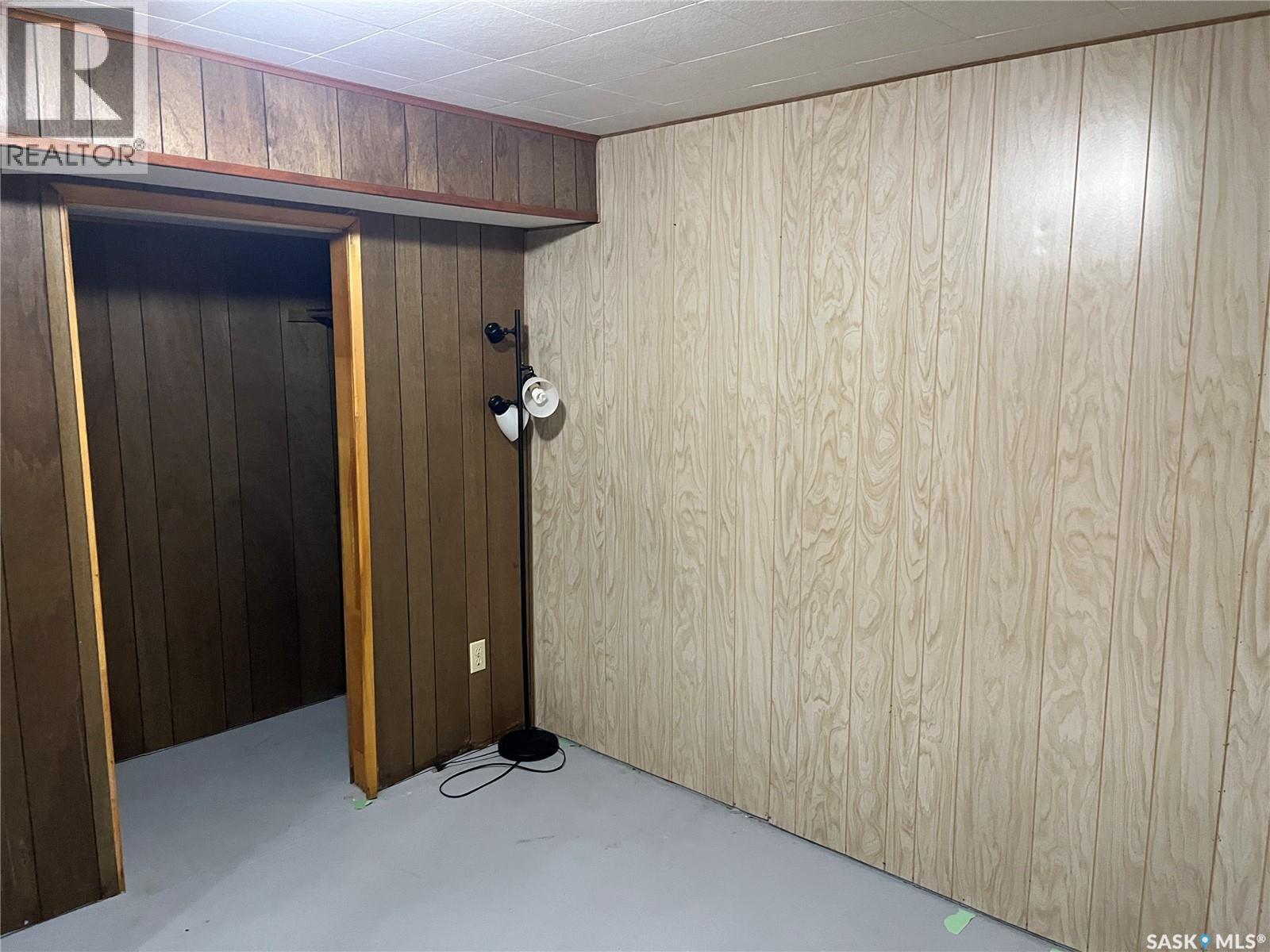 220 Knobel Street, Foam Lake, SK - Indoor Photo Showing Other Room