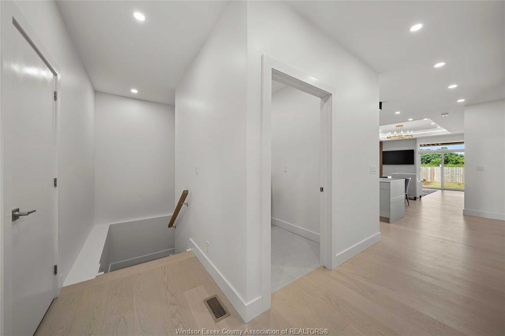 13 Eagle Street, Leamington, ON