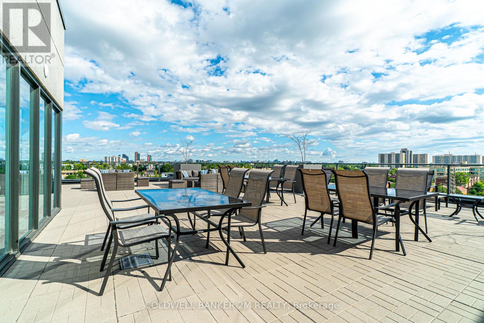 817 - 2433 Dufferin Street, Toronto (Briar Hill-Belgravia), ON - Outdoor With View