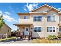 82 Belle Foret Dieppe, NB E1A 7M7