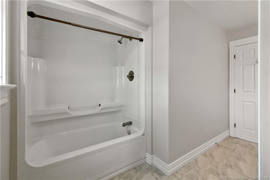 82 Belle Foret, Dieppe, NB