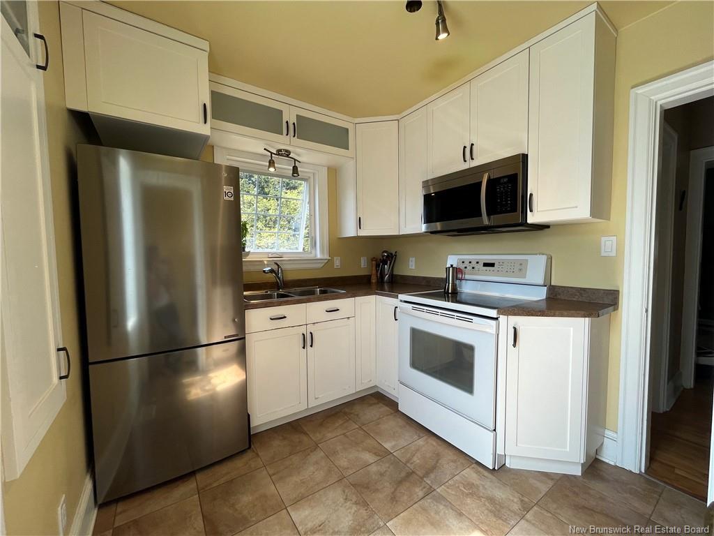 14 Wellington Ave, Moncton, NB