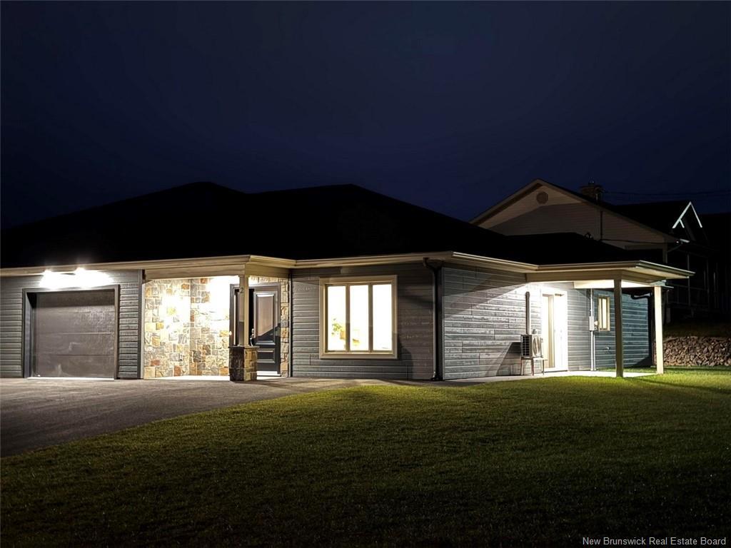 2 Honoré Roy St, Saint-Léonard, NB