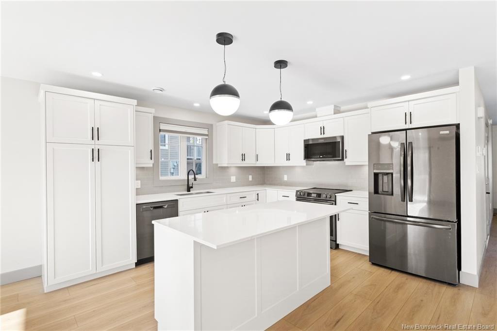 5 Stapleton St, Fredericton, NB