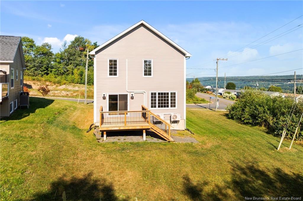 5 Stapleton St, Fredericton, NB