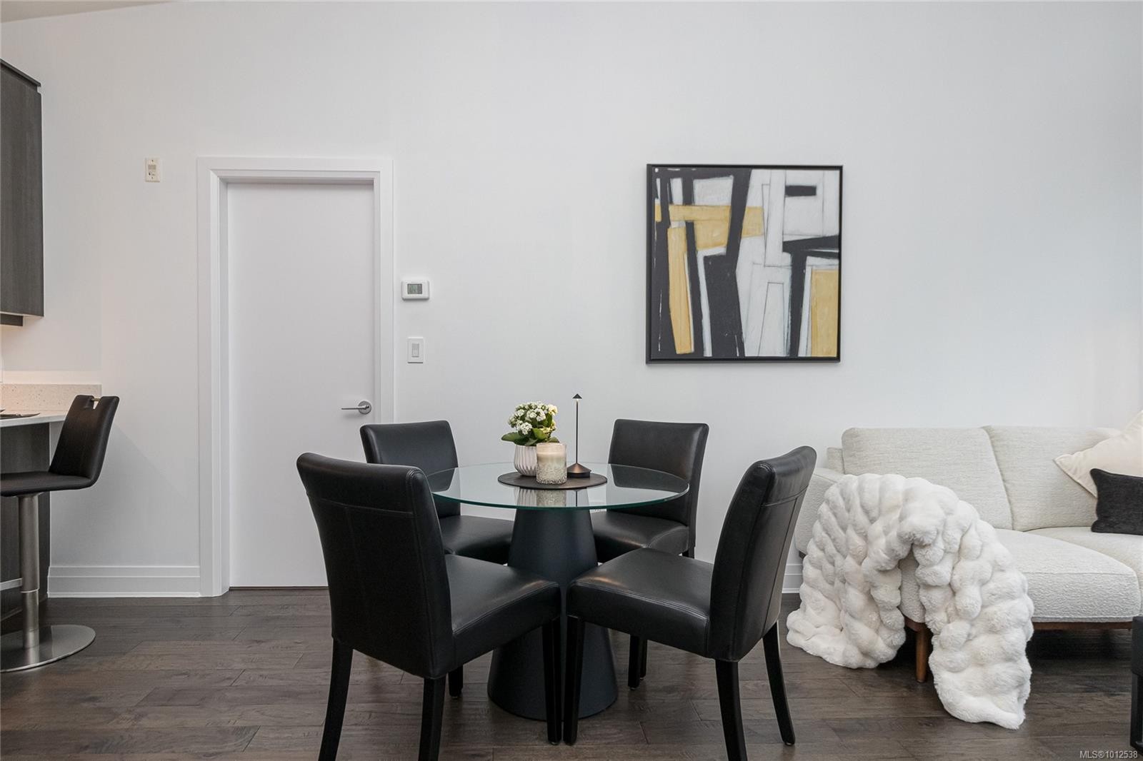 415-1145 Sikorsky Rd, Langford, BC - Indoor Photo Showing Dining Room