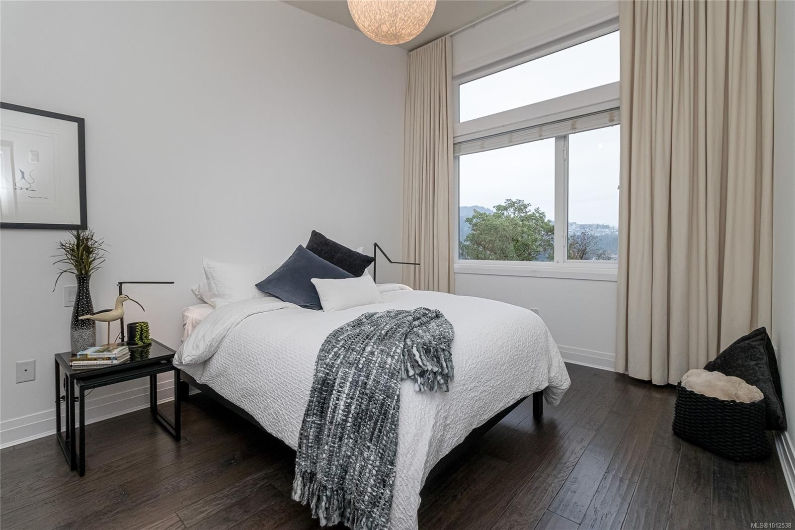 415-1145 Sikorsky Rd, Langford, BC - Indoor Photo Showing Bedroom