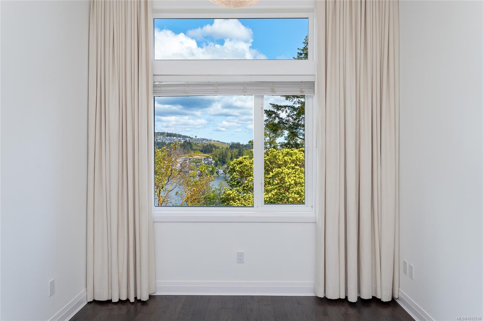 415-1145 Sikorsky Rd, Langford, BC - Indoor Photo Showing Other Room