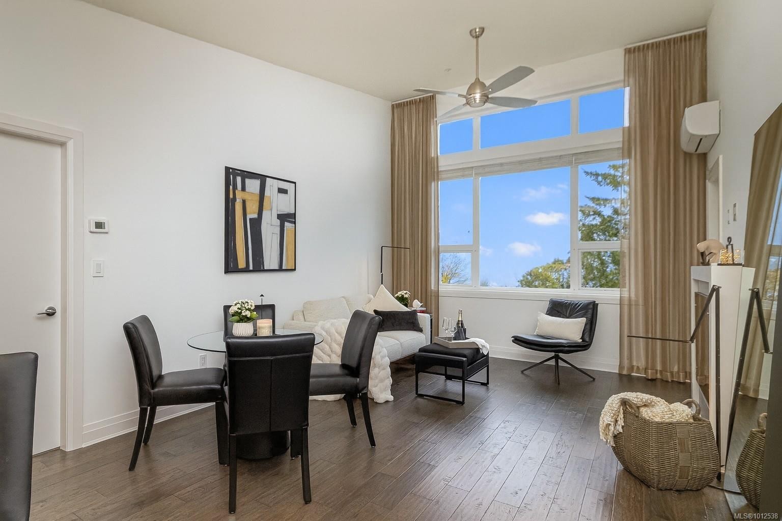 415-1145 Sikorsky Rd, Langford, BC - Indoor Photo Showing Other Room