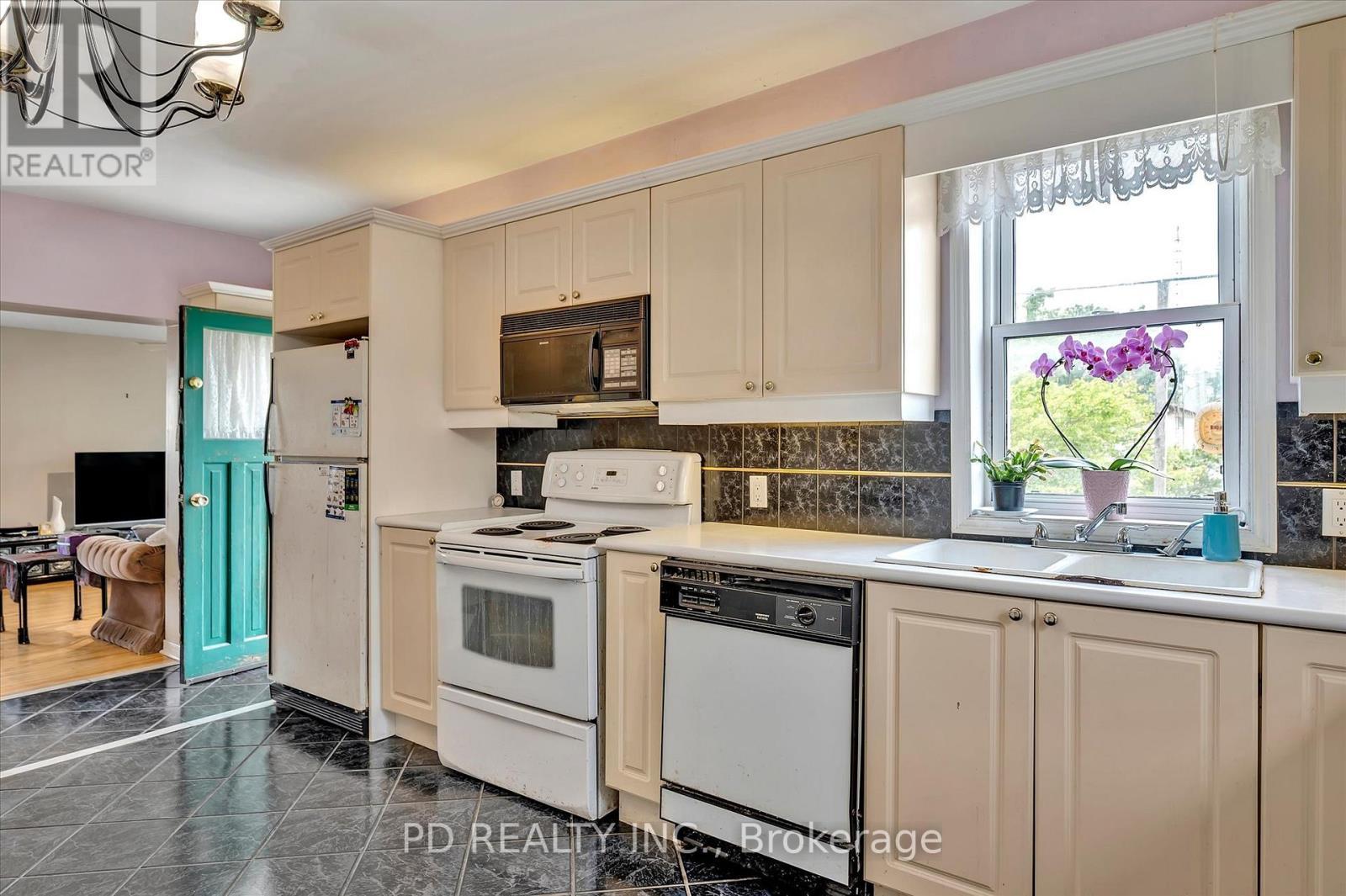 2449 Queen Mary Street, Cavan Monaghan (Cavan Twp), ON