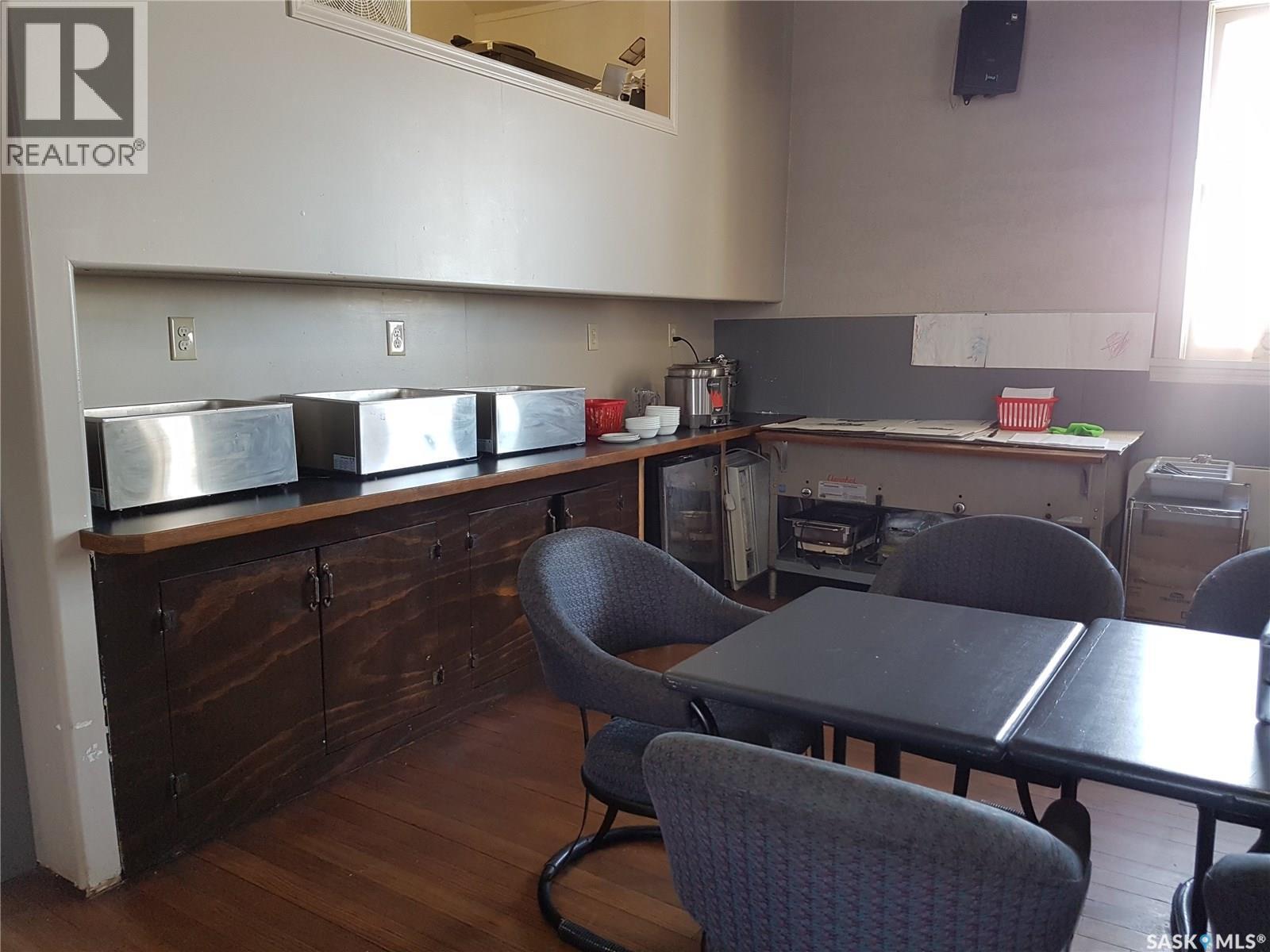 106 1St Street E, Kincaid, SK