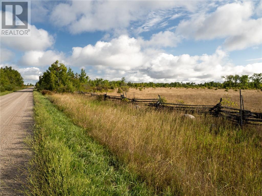 Na Ten Mile Point Road S, Sheguiandah, ON