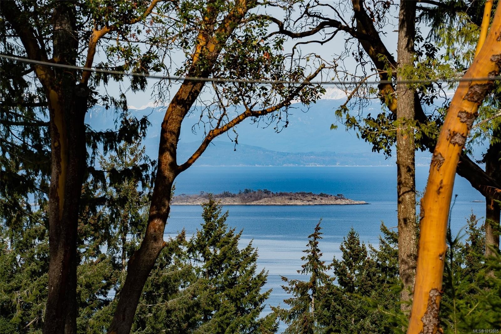 8225 Southwind Dr, Lantzville, BC