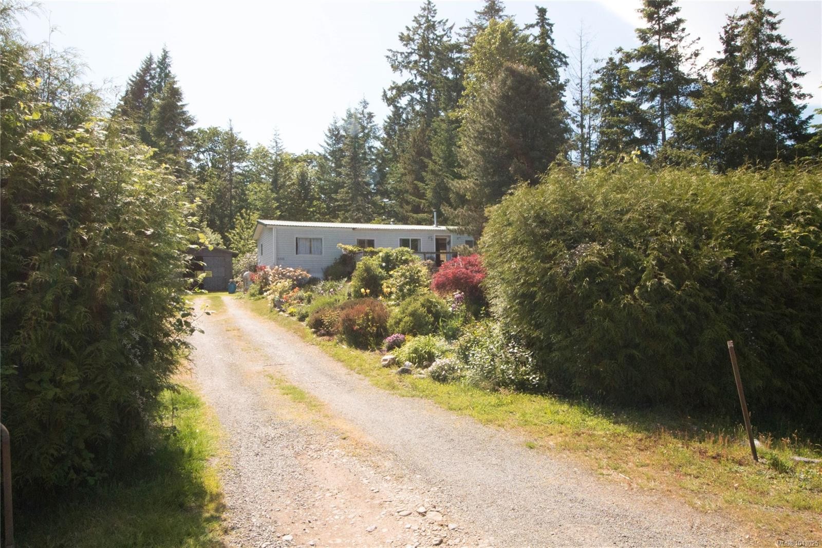 6573 Mystery Beach Rd, Fanny Bay, BC