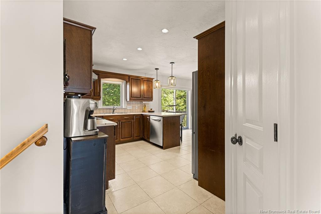 41 Camille St, Dieppe, NB