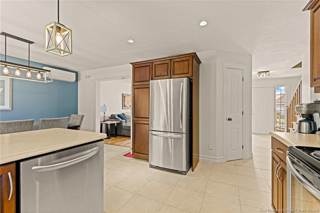 41 Camille St, Dieppe, NB