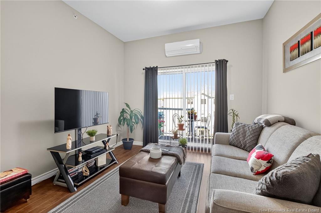 407-33 Sifroi St, Dieppe, NB