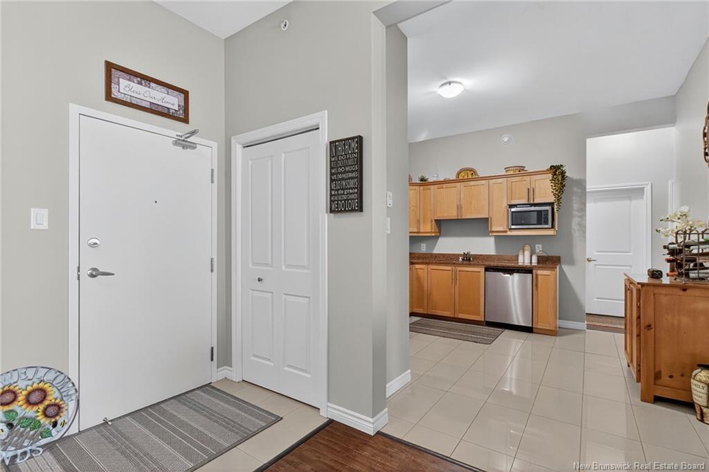 407-33 Sifroi St, Dieppe, NB