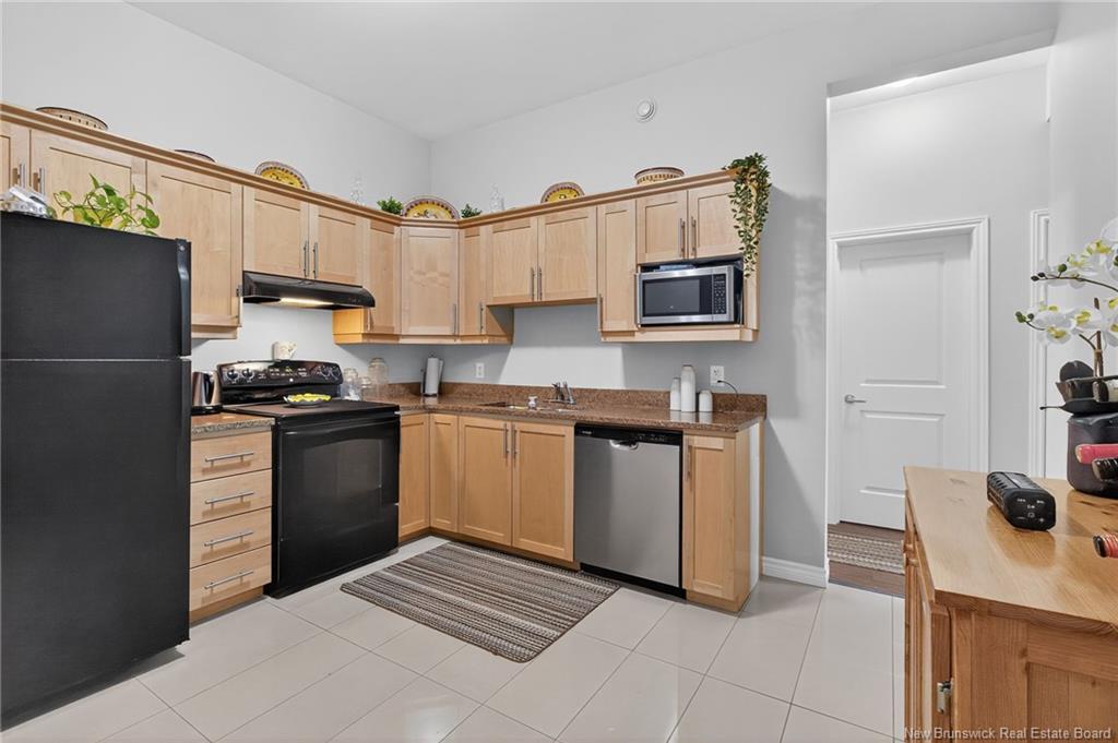 407-33 Sifroi St, Dieppe, NB