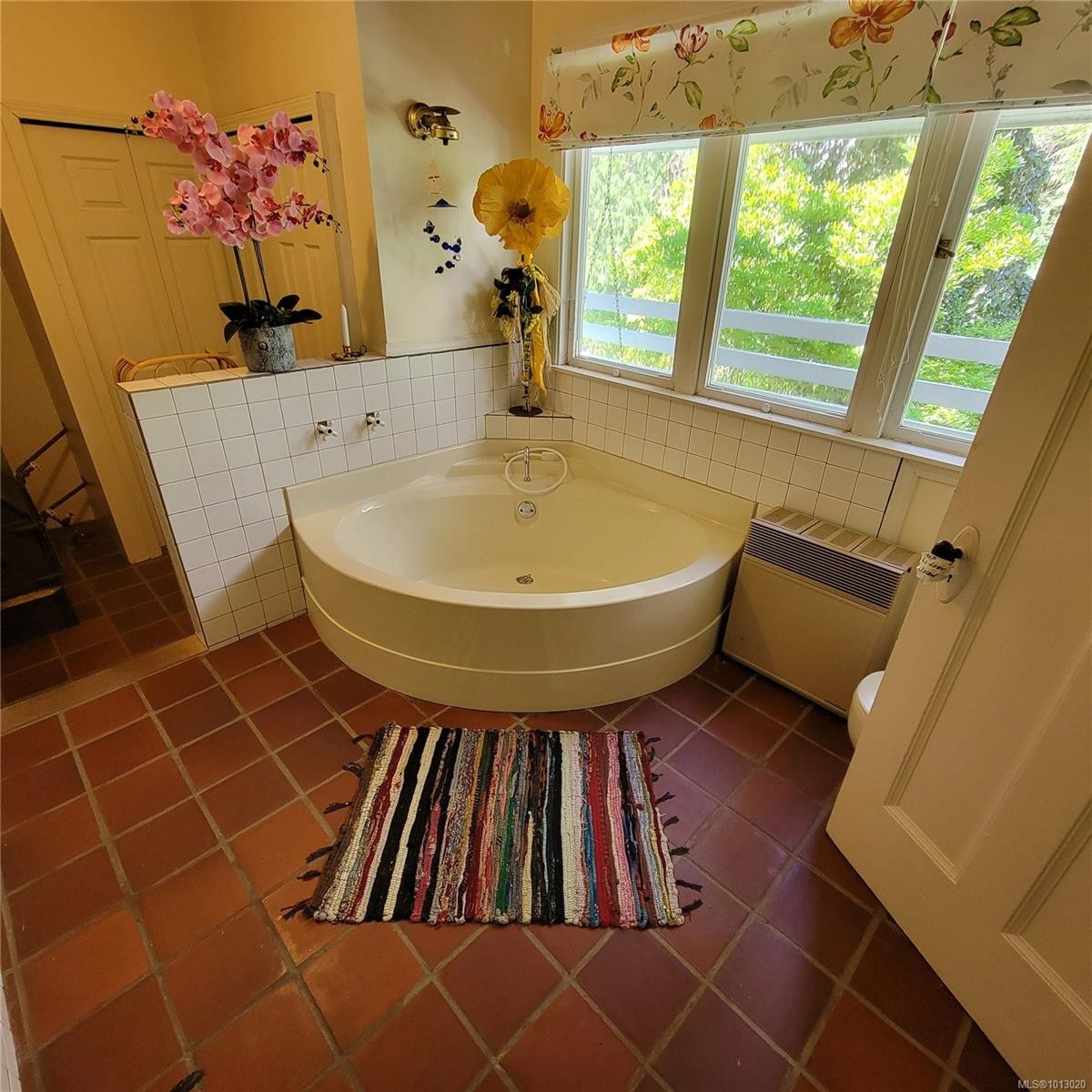 1 Morewater Rd, Lasqueti Island, BC