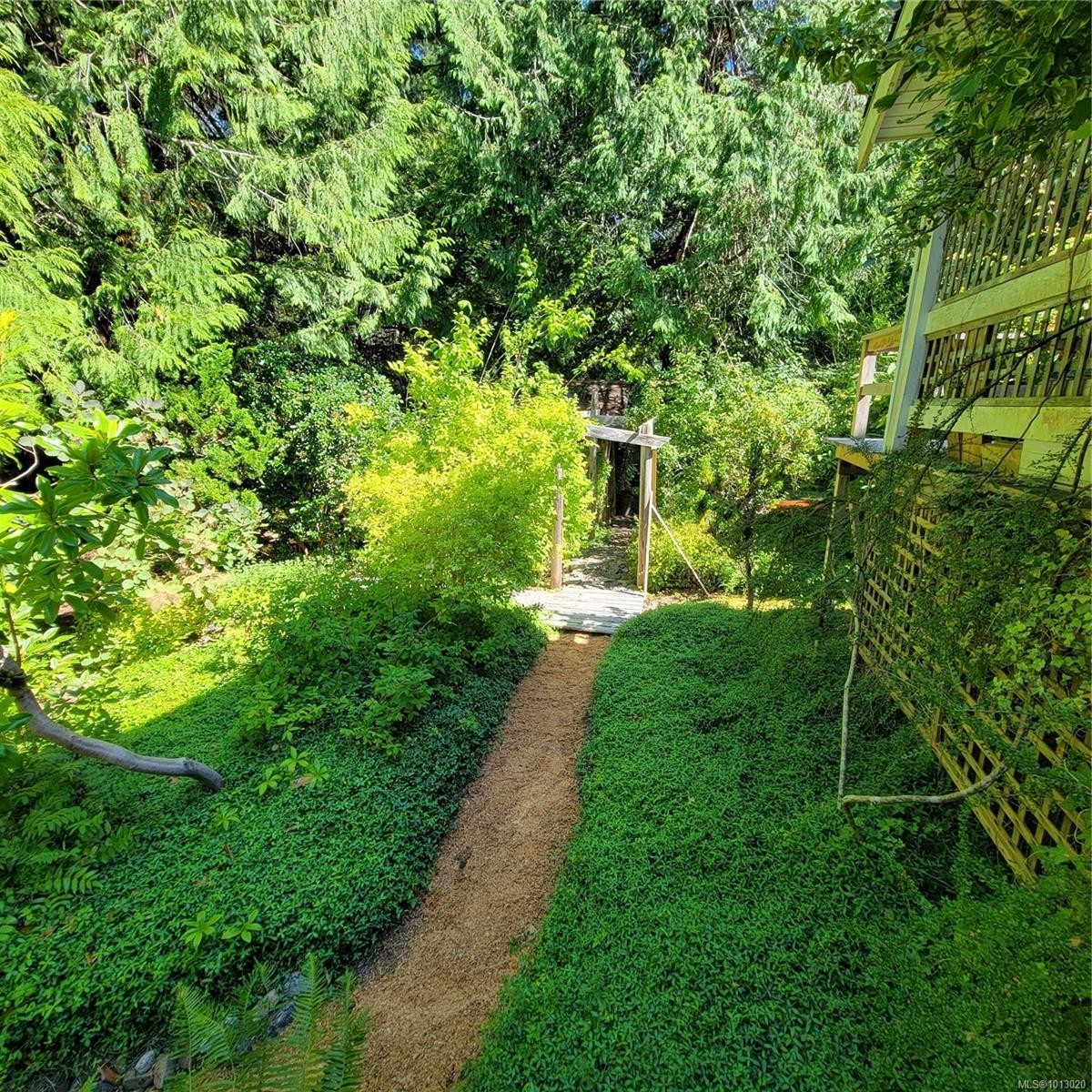 1 Morewater Rd, Lasqueti Island, BC