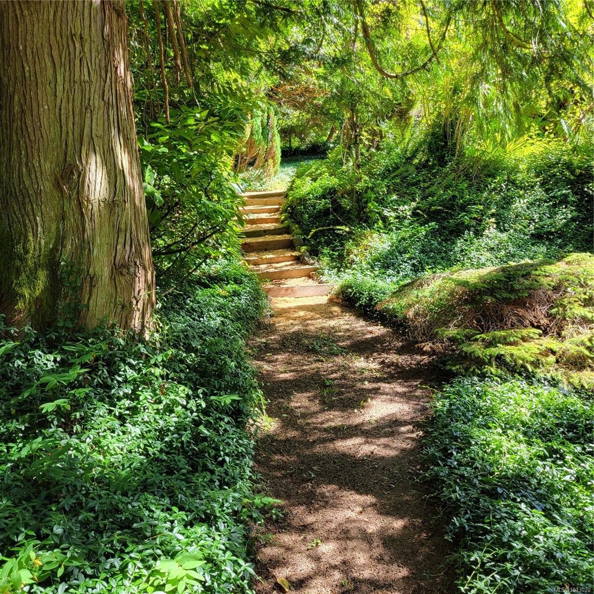 1 Morewater Rd, Lasqueti Island, BC